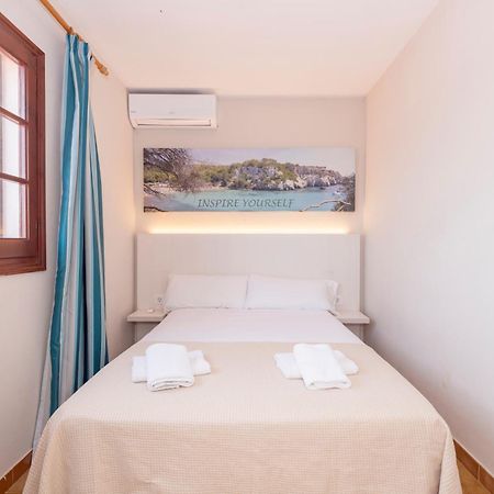 Siesta Mar One Bedroom Apartments Cala En Porter  Εξωτερικό φωτογραφία